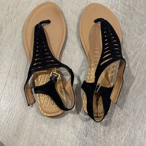 Maurices Black and Tan Sandals